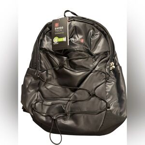 Swiss Tech Unisex Bungee 20 Liter Backpack in Sleek Black